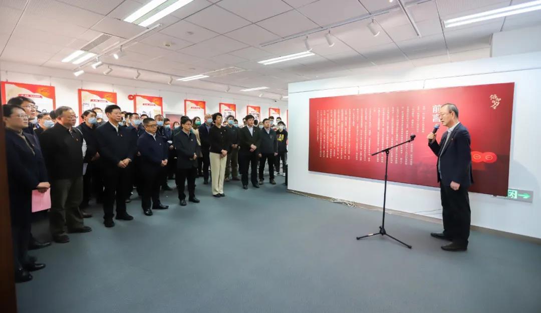 0419-18.jpg 0419-18.jpg