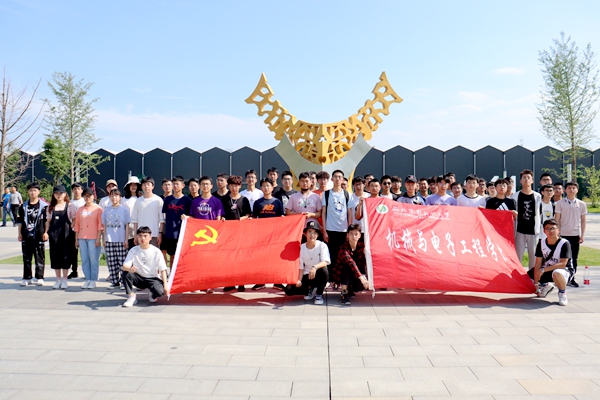 c8d0a4f258294cc39a0f4c1b93c92bc1.jpg 图一_副本.jpg