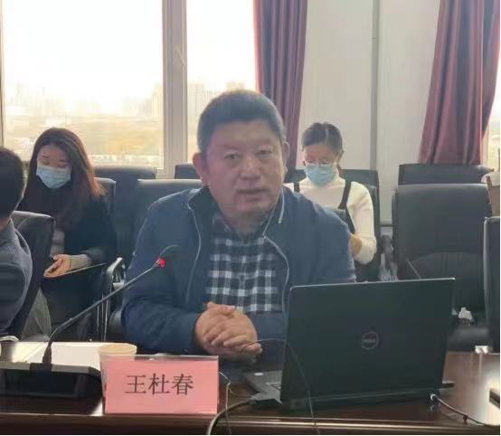 王杜春.jpg 王杜春.jpg