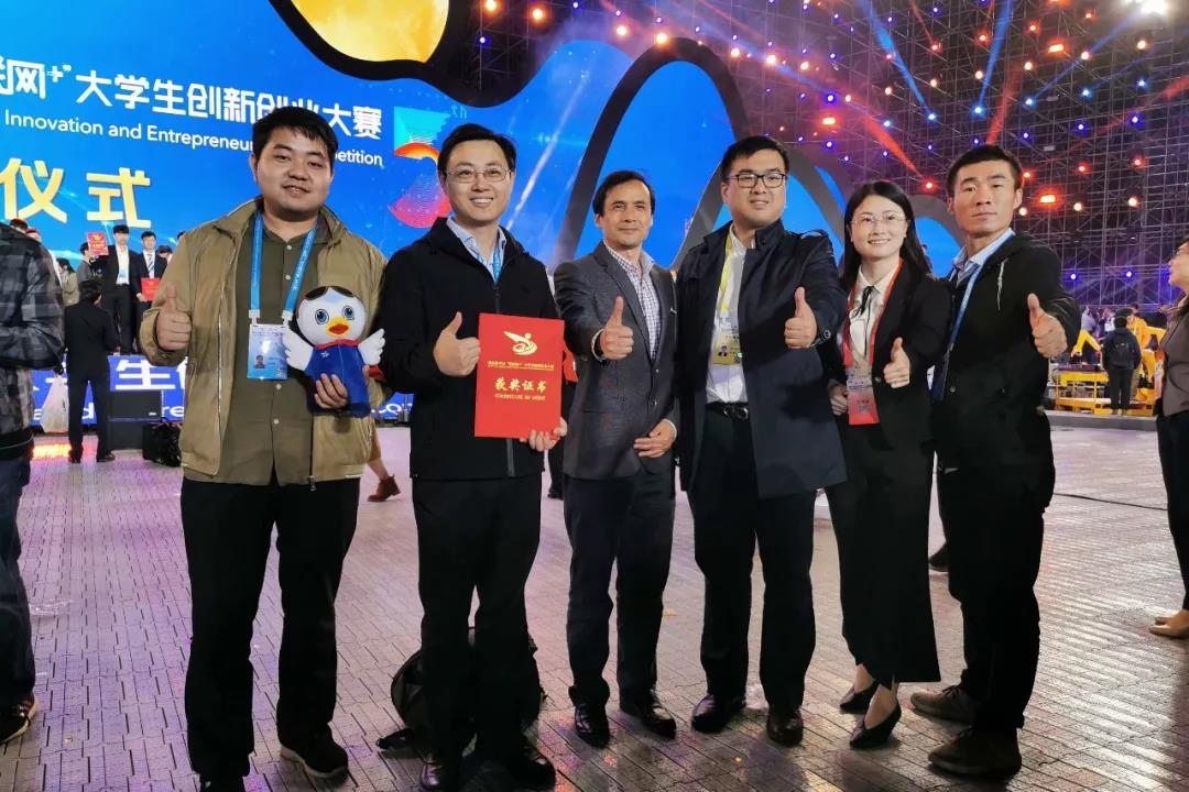 微信图片_20200429174305.jpg 微信图片_20200429174305.jpg