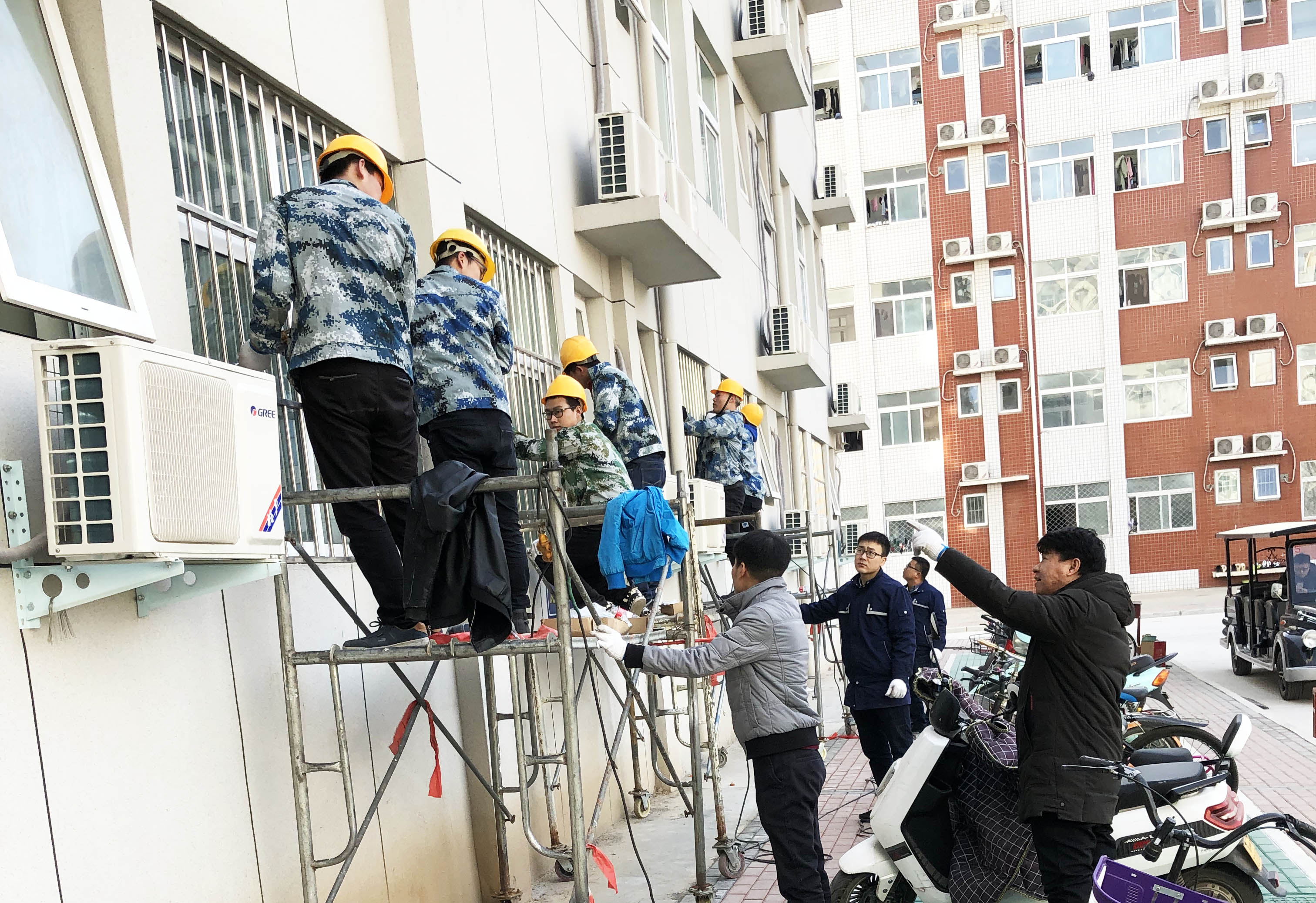 安装现场1.jpg