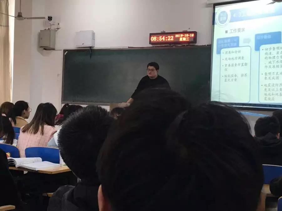 微信图片_20200607194915.jpg 微信图片_20200607194915.jpg