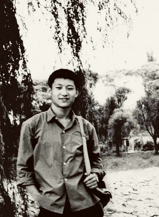 开学季,重温习近平青春成长故事