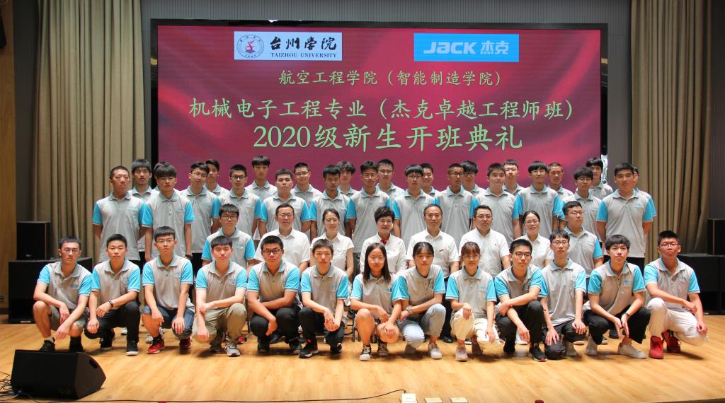 15899F03778BD5FC1A3B8218E36_94F977A7_1C7B7.jpg 15899F03778BD5FC1A3B8218E36_94F977A7_1C7B7.jpg