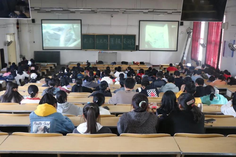 1寸照.jpg 1寸照.jpg