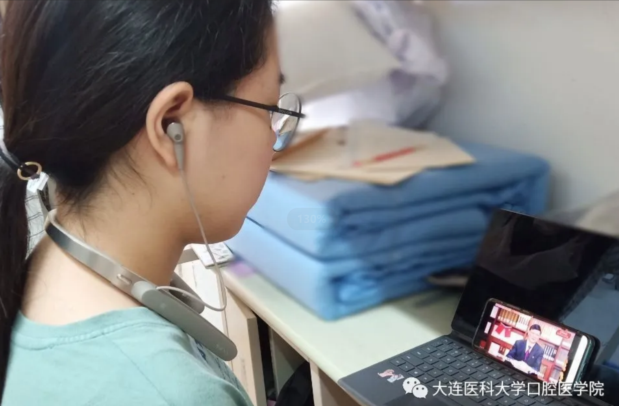 屏幕截图 2020-11-13 000538.png 屏幕截图 2020-11-13 000538.png