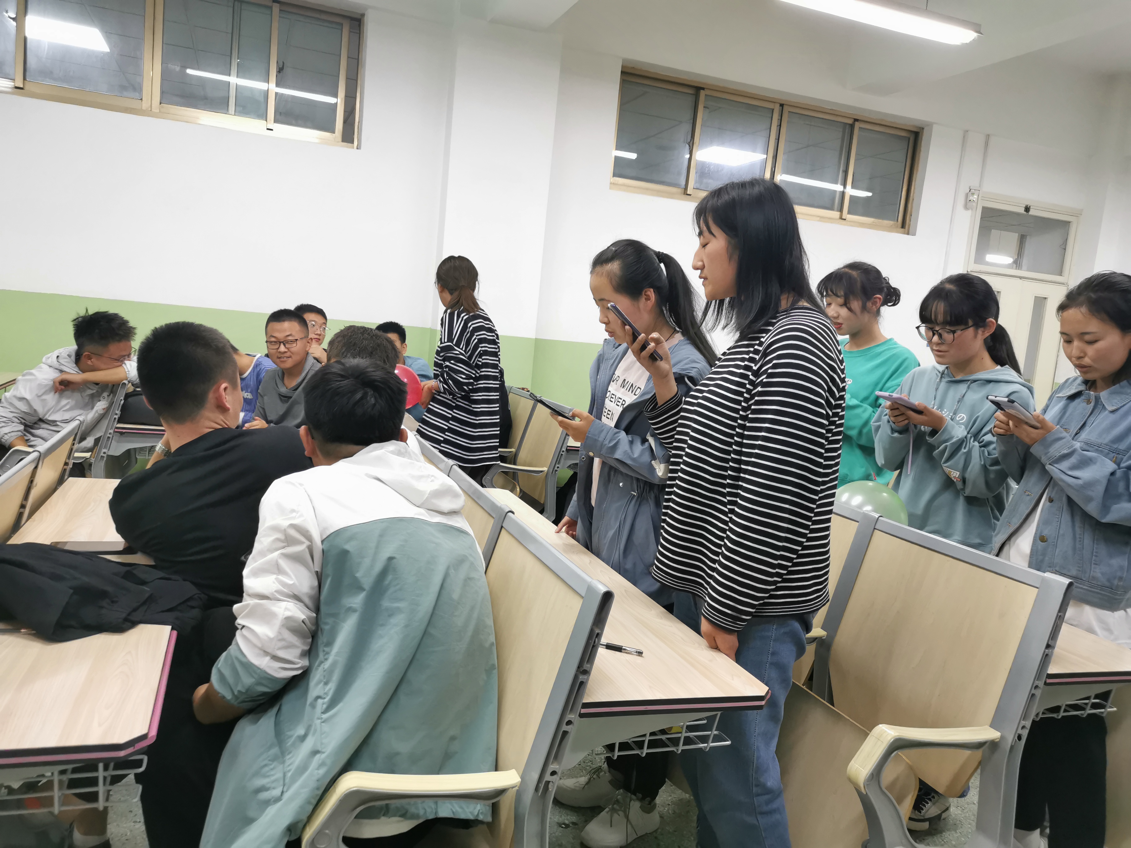 歌词接龙游戏2020.09.28.jpg 歌词接龙游戏2020.09.28.jpg