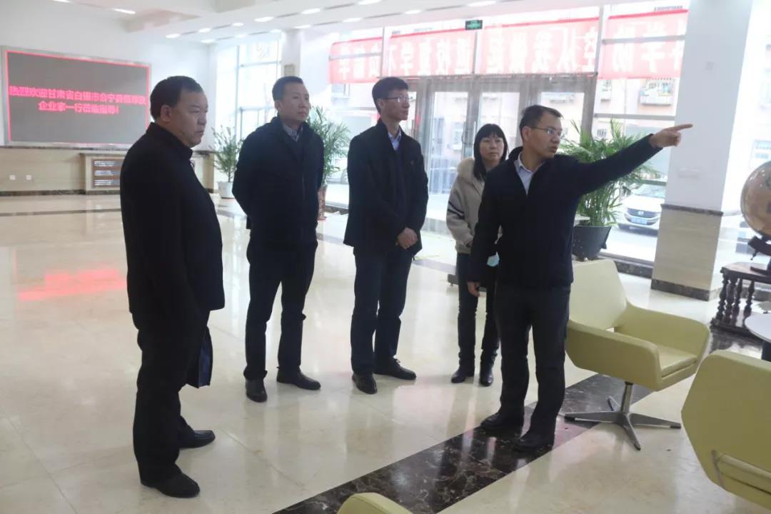 微信图片_20201201084532.jpg