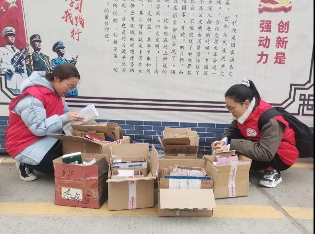 噗噗噗噗噗.jpg 噗噗噗噗噗.jpg