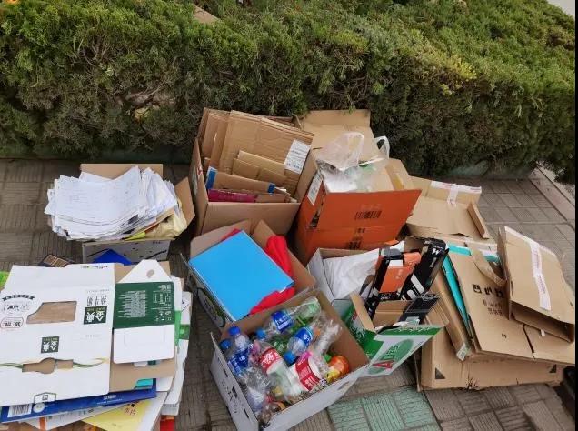 啦啦啦.jpg 啦啦啦.jpg