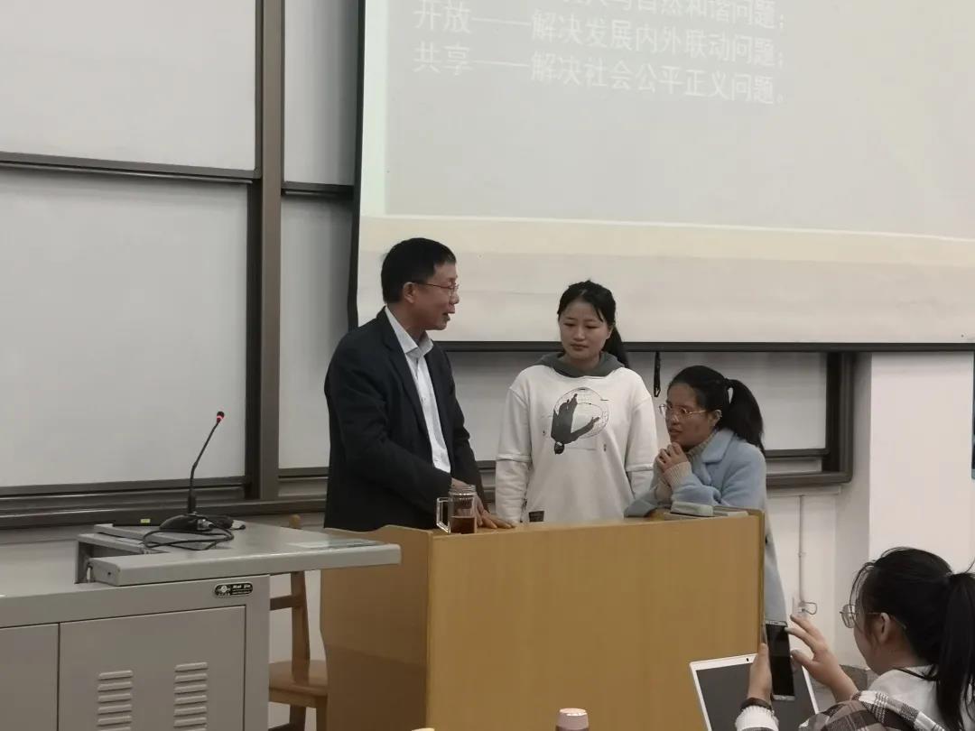 微信图片_20201203180216.jpg