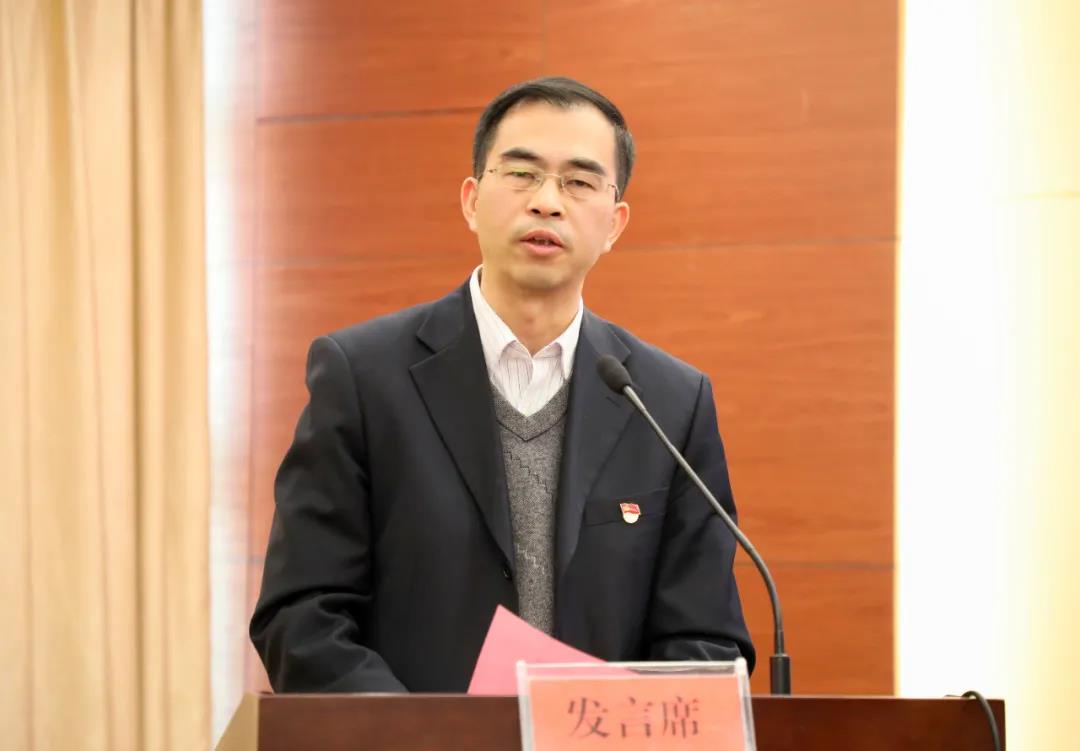 强化党建引领,推进“抓院促系、整校建强”铸魂行动-潘柏松作交流发言.jpg 强化党建引领,推进“抓院促系、整校建强”铸魂行动-潘柏松作交流发言.jpg