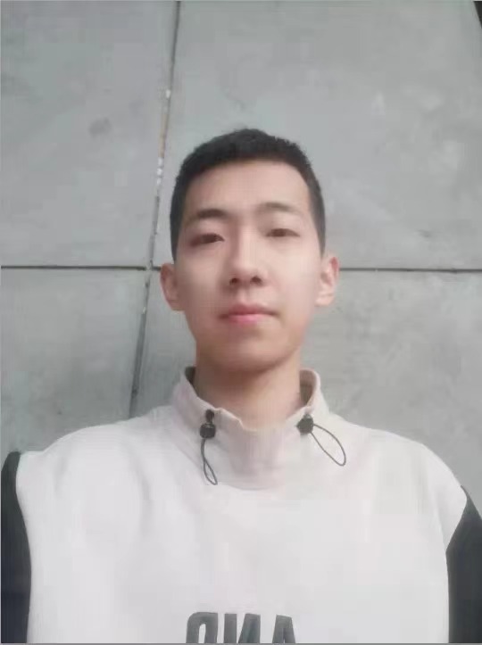 机械工程系学生第一党支部党员：朱恒辉.jpg