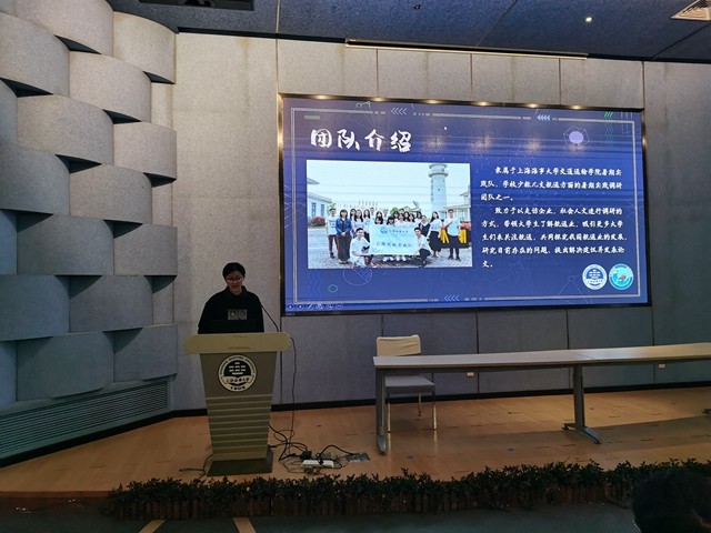 图4 E路同航实践队宣讲_副本.jpg