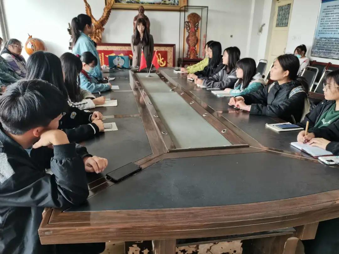 活动照片3.jpg 活动照片3.jpg