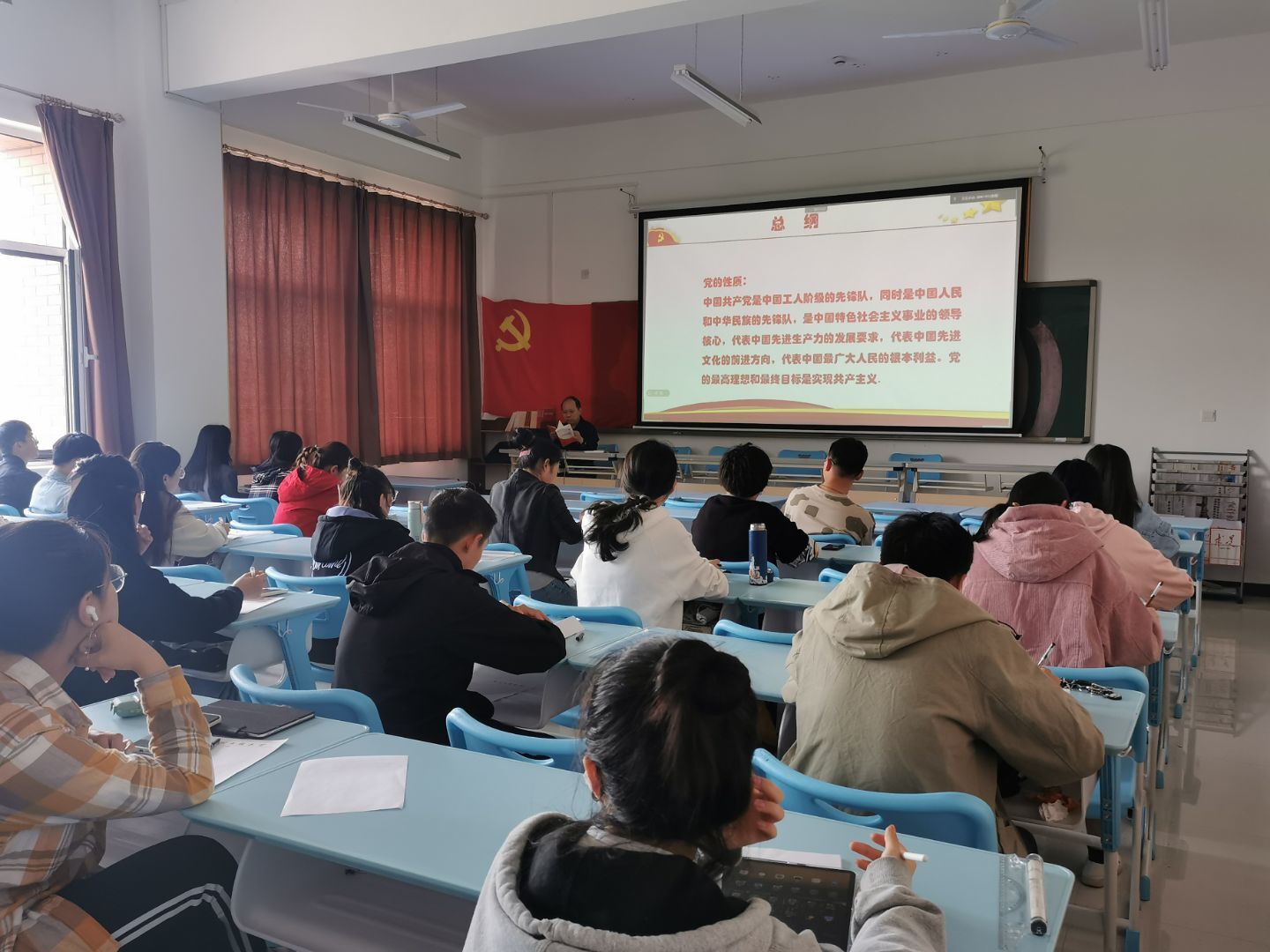 发展对象培训开班2.jpg 发展对象培训开班2.jpg