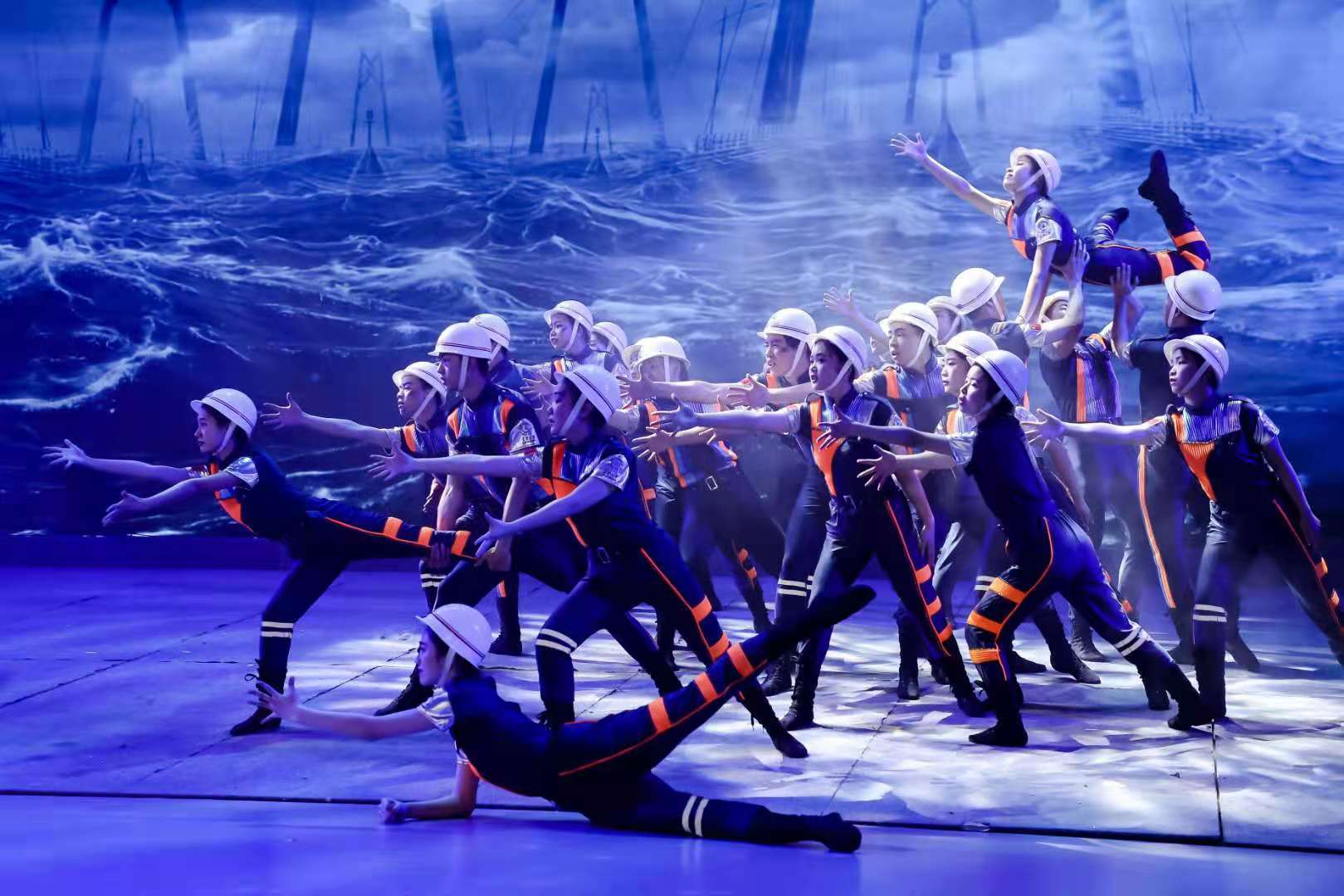 26040053843759324.jpg 26040053843759324.jpg