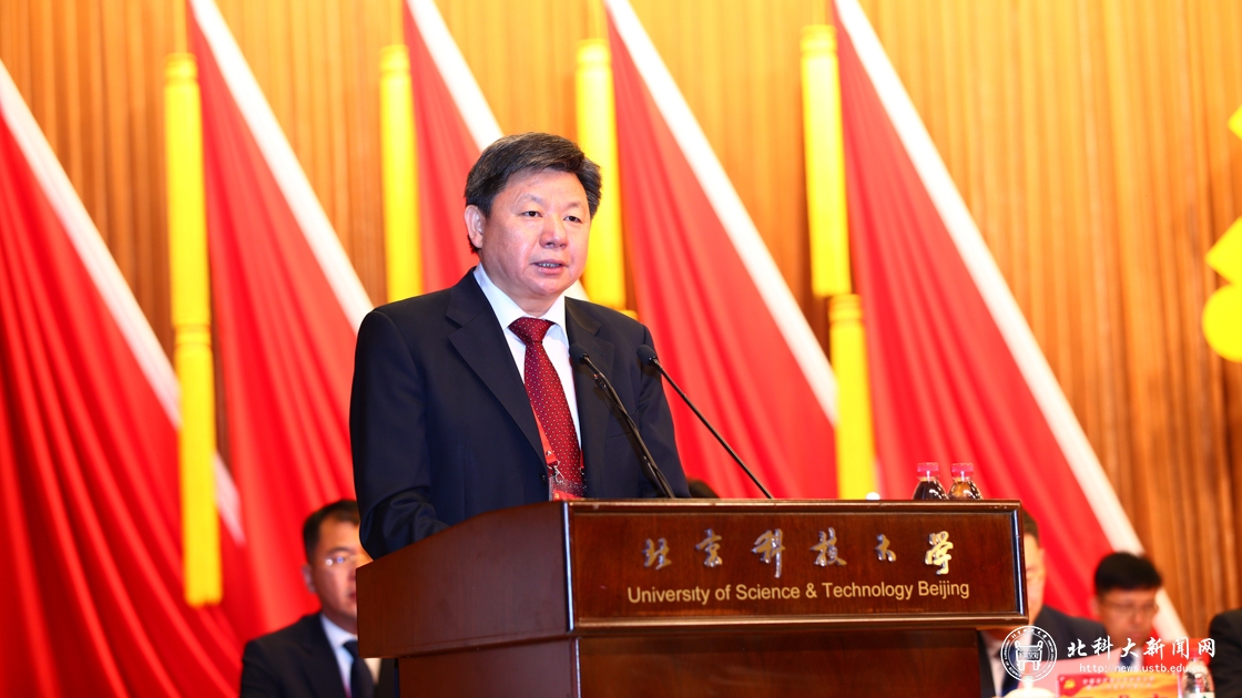 83f67b388f7058cccf57d7f2bbc6c51e.jpg AB5I1644.JPG