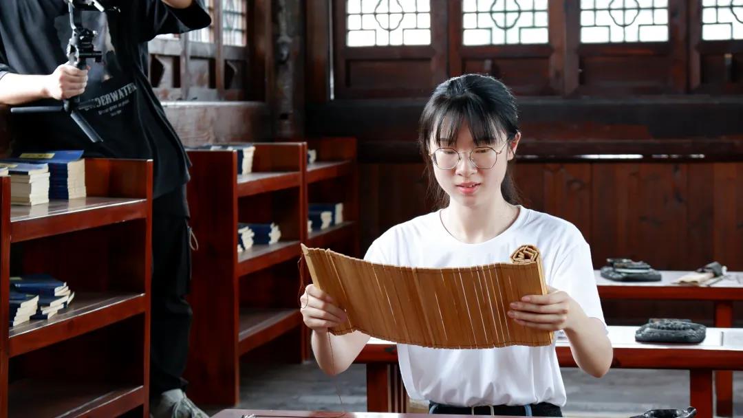 微信图片_20210806193001.jpg 微信图片_20210806193001.jpg