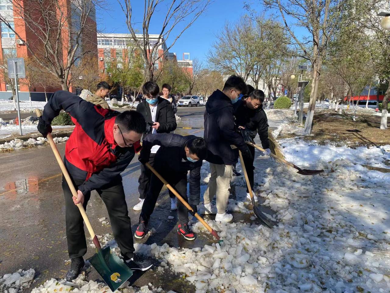 Cache_-6dccc98e881141cc..jpg Cache_-6dccc98e881141cc..jpg