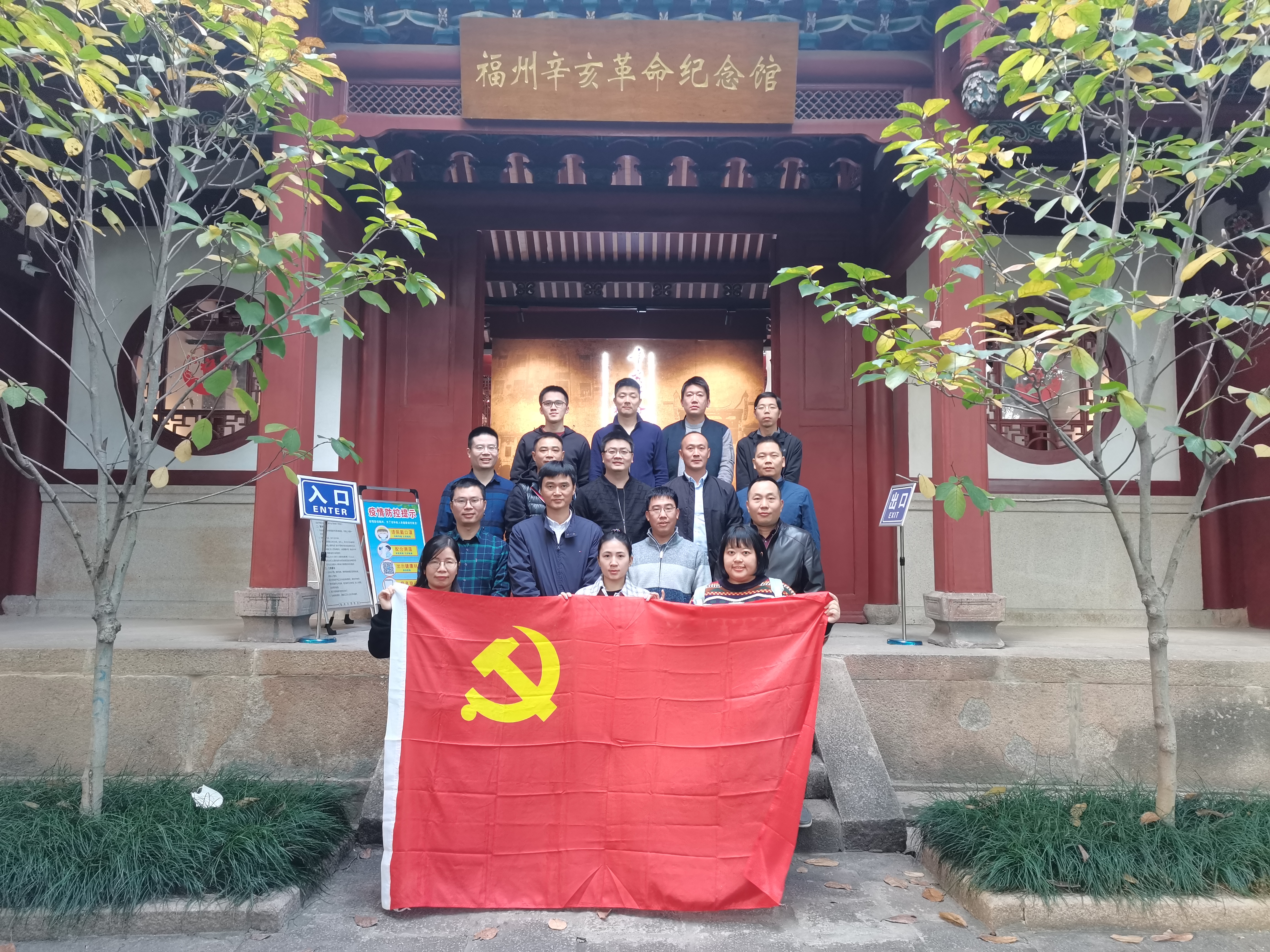 bd1b039daac46e2298e52b51e8c2076.jpg bd1b039daac46e2298e52b51e8c2076.jpg