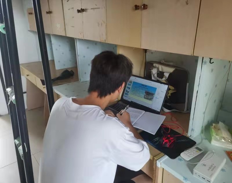 图片2.jpeg 图片2.jpeg