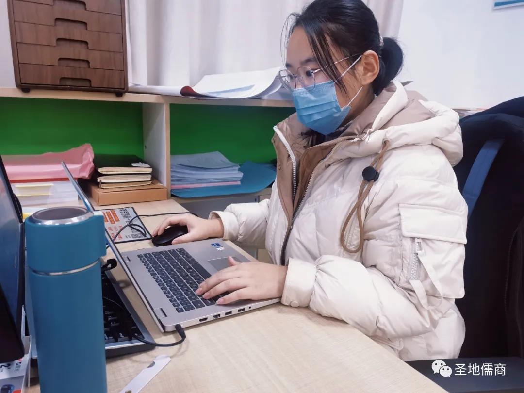 活动照片12.jpg 活动照片12.jpg