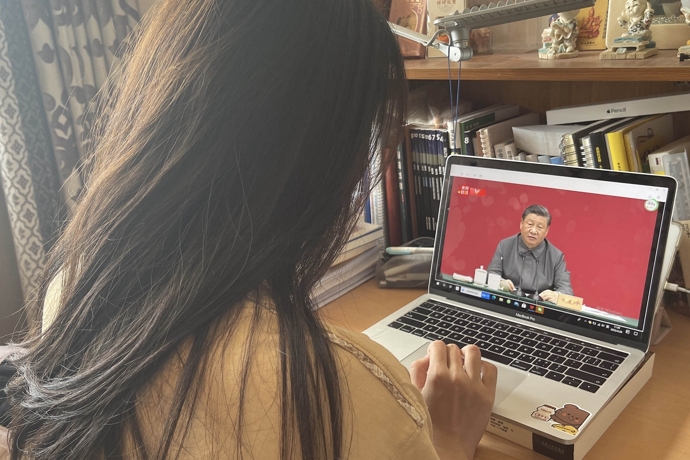 邹雪婧.jpeg 邹雪婧.jpeg