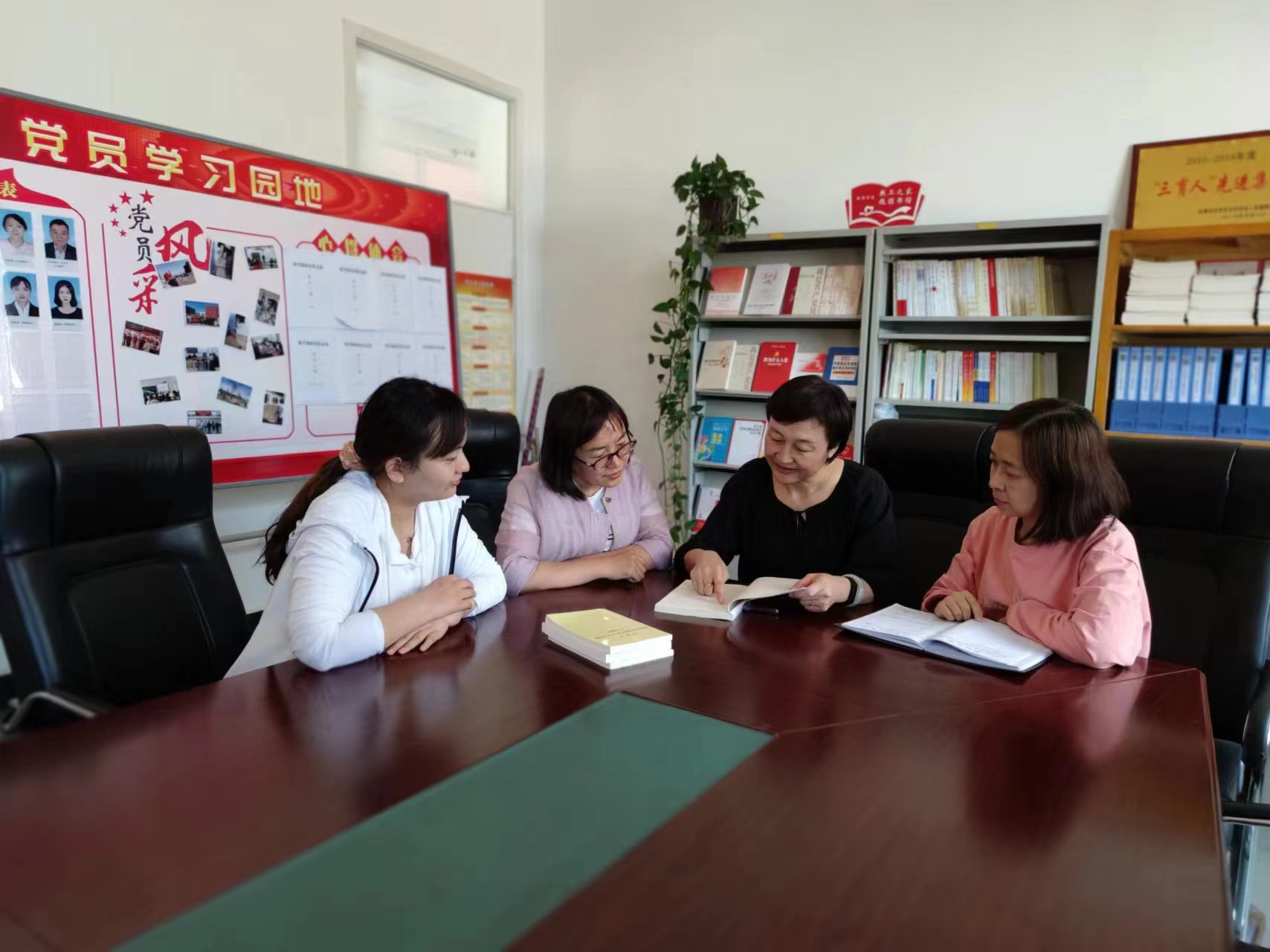 微信图片_20220522180203.jpg 微信图片_20220522180203.jpg