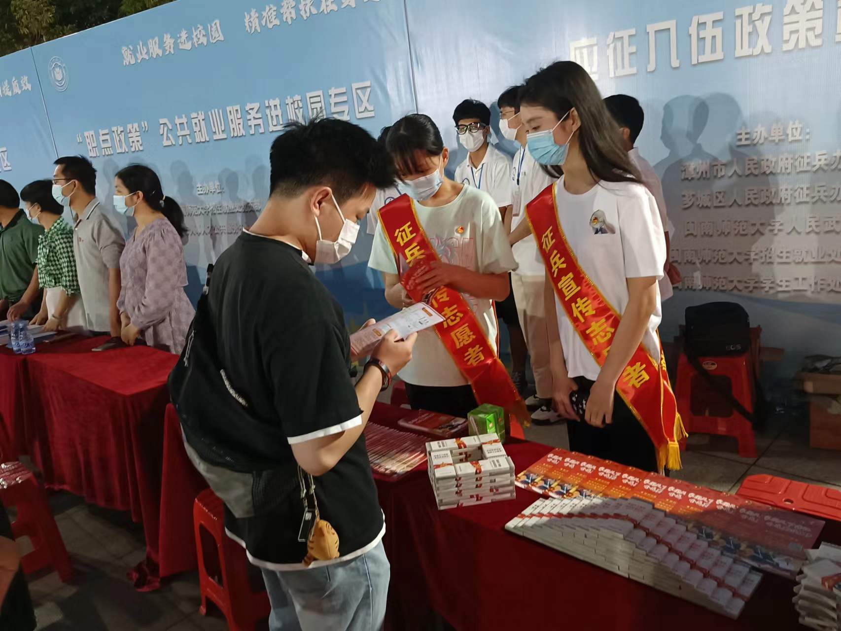 228d22c011b29060367bd25b96e3cc4.jpg 228d22c011b29060367bd25b96e3cc4.jpg