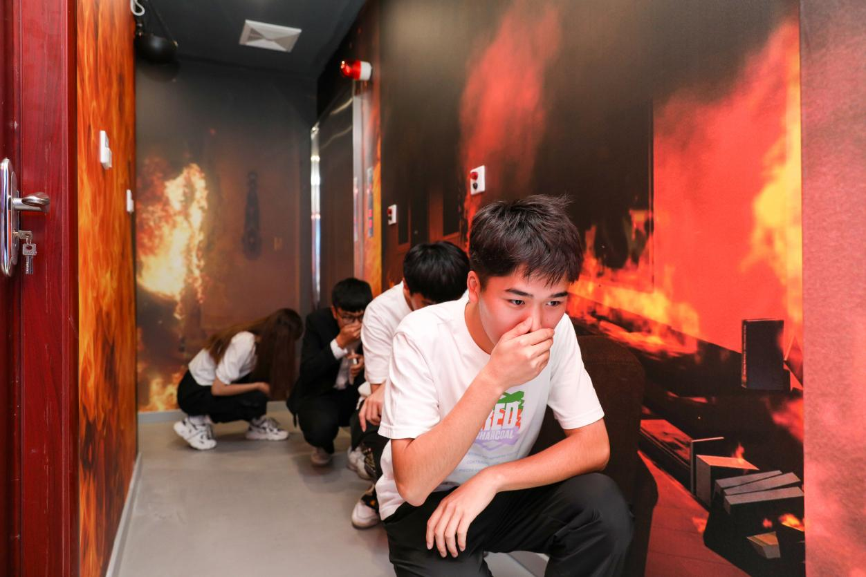 火灾逃生体验.png 火灾逃生体验.png