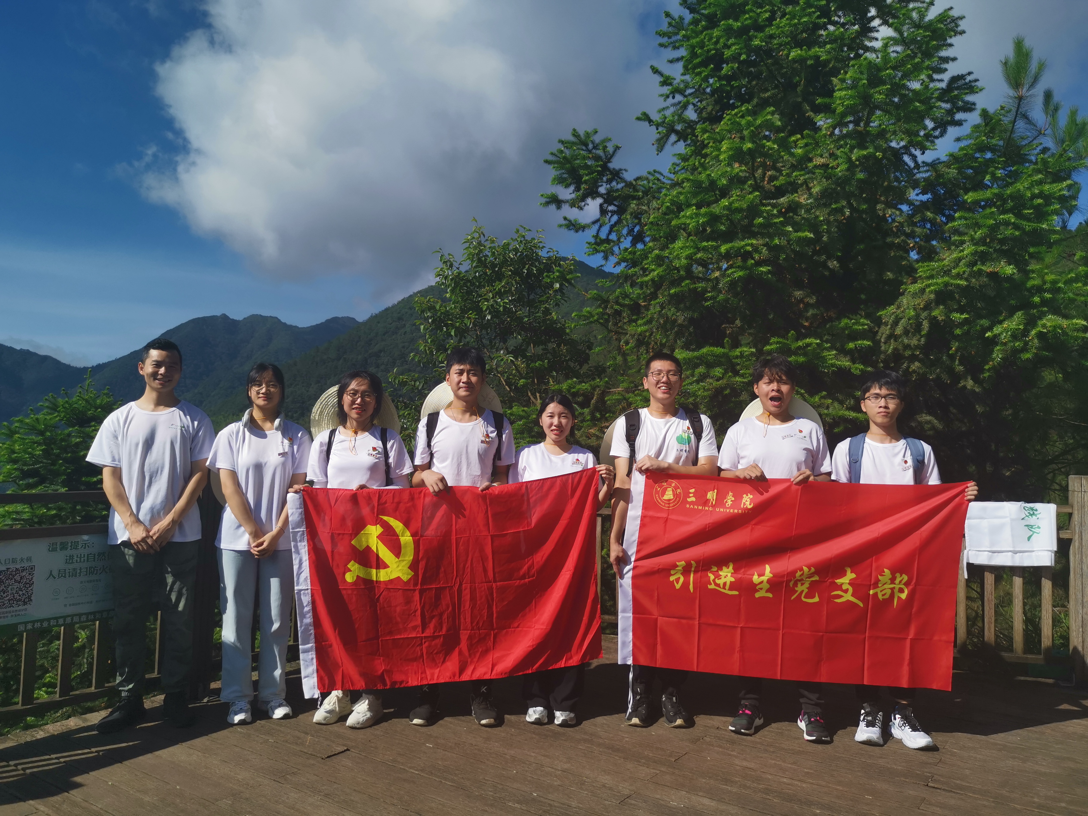 3e1f14f9e2e3bea27ff05a7f56f818d.jpg 3e1f14f9e2e3bea27ff05a7f56f818d.jpg