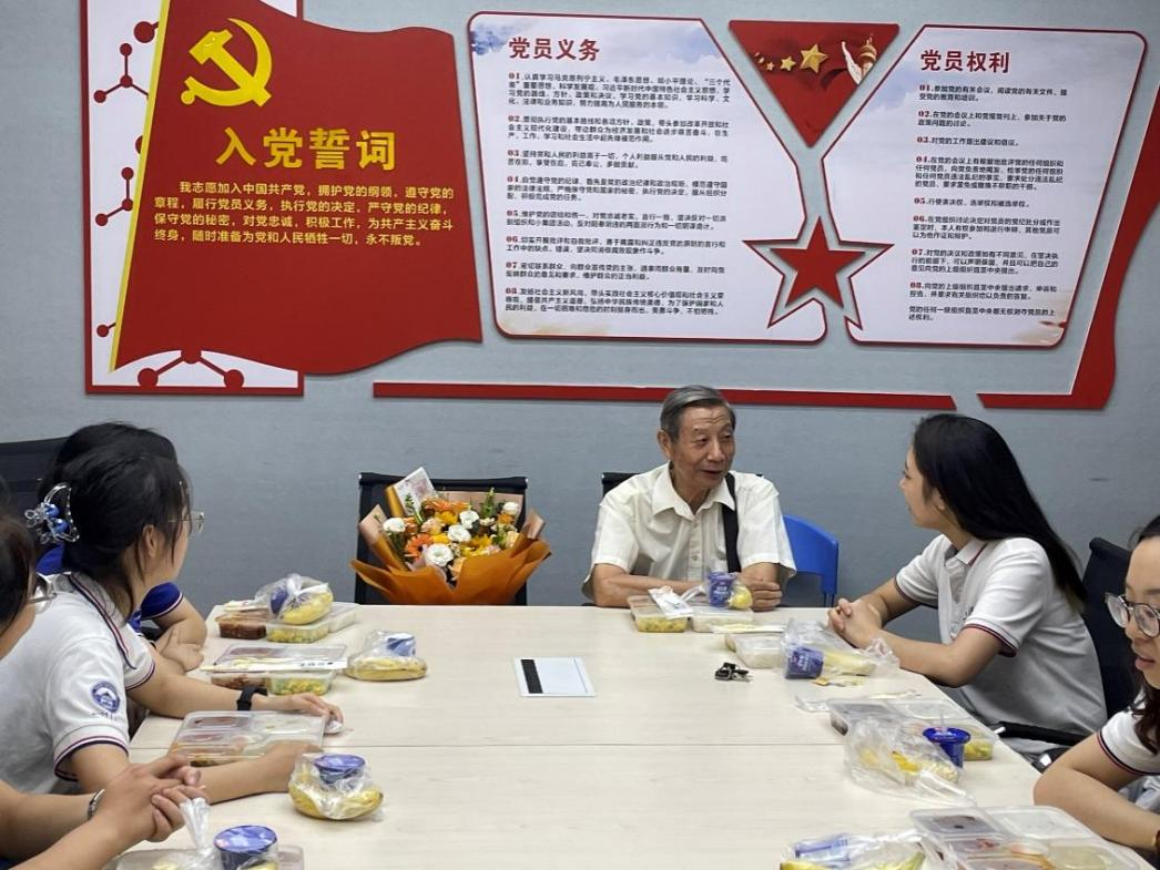 图片2.png 图片2.png