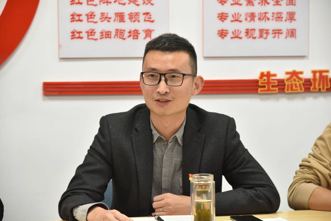 BE864B76AC6890862D1B1680679FEC33.jpg BE864B76AC6890862D1B1680679FEC33.jpg