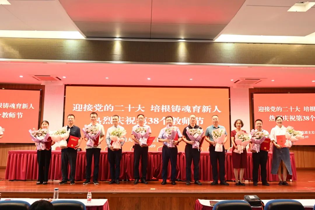 微信图片_20221126165838.jpg