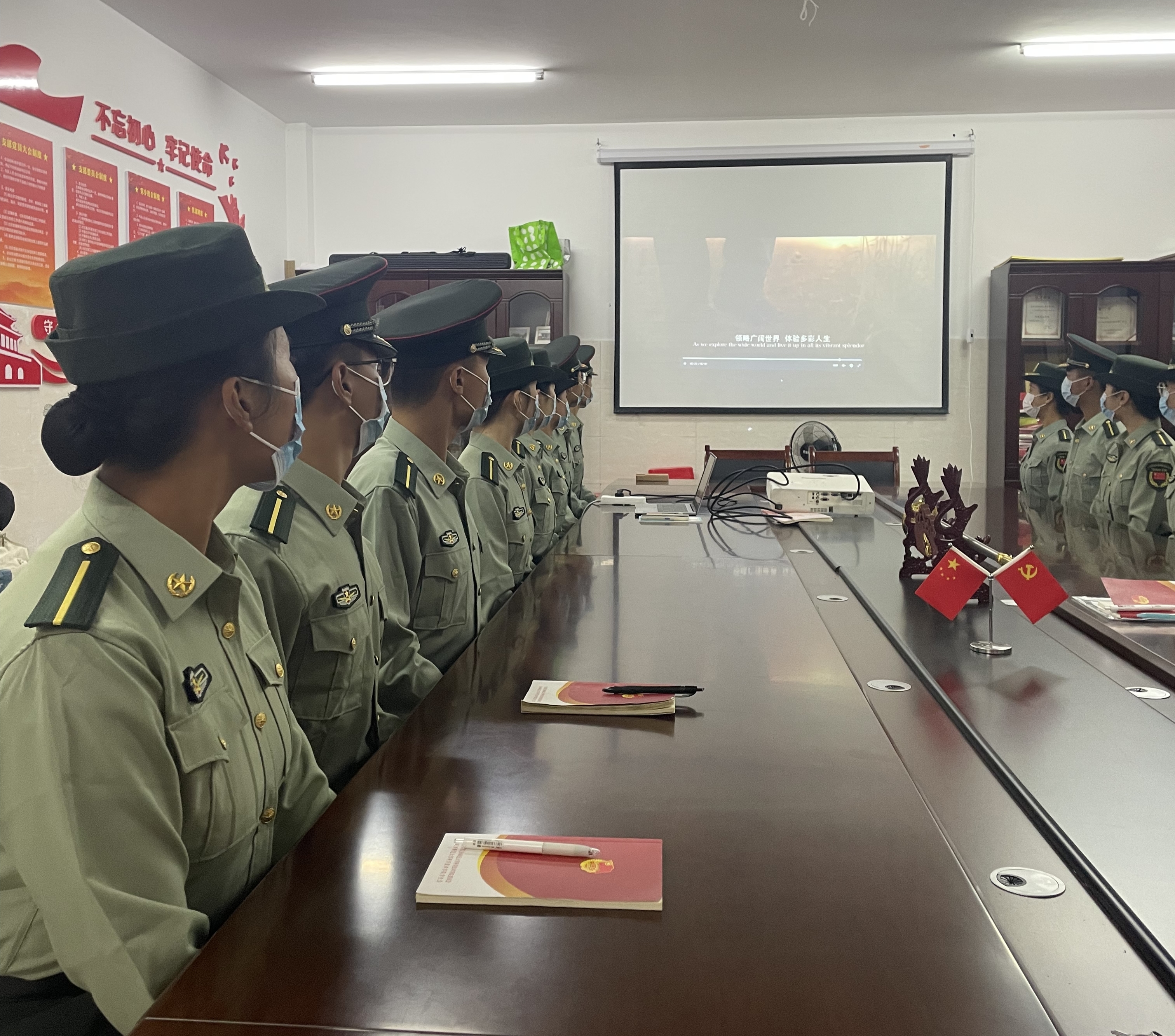 2df65159e88777b4f356ebfe9c8b3b0.jpg 2df65159e88777b4f356ebfe9c8b3b0.jpg