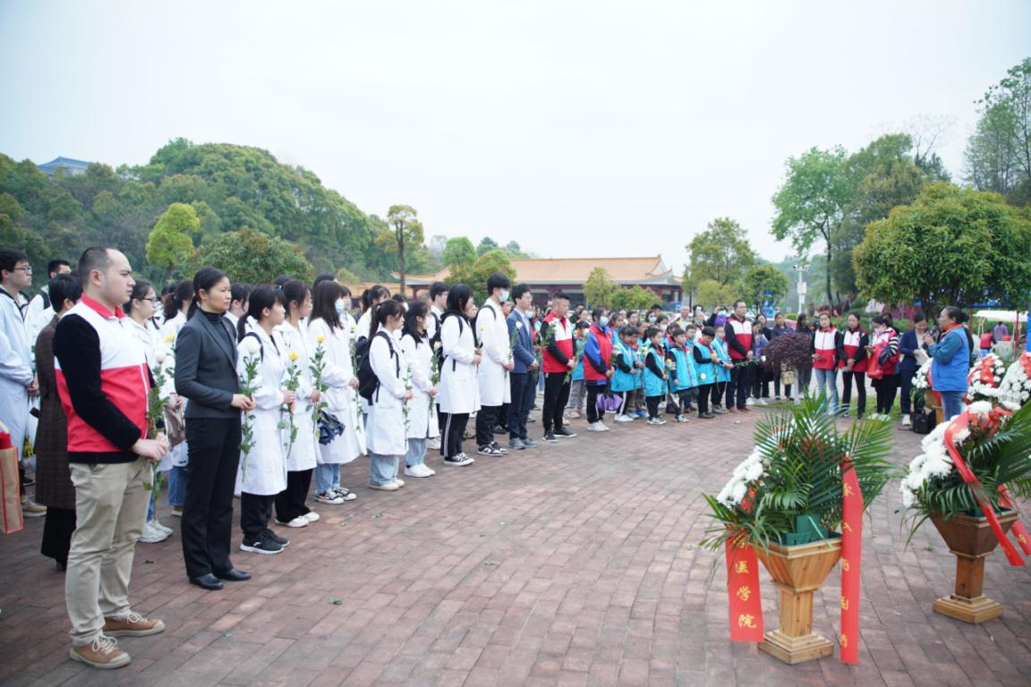 图片2.png 图片2.png