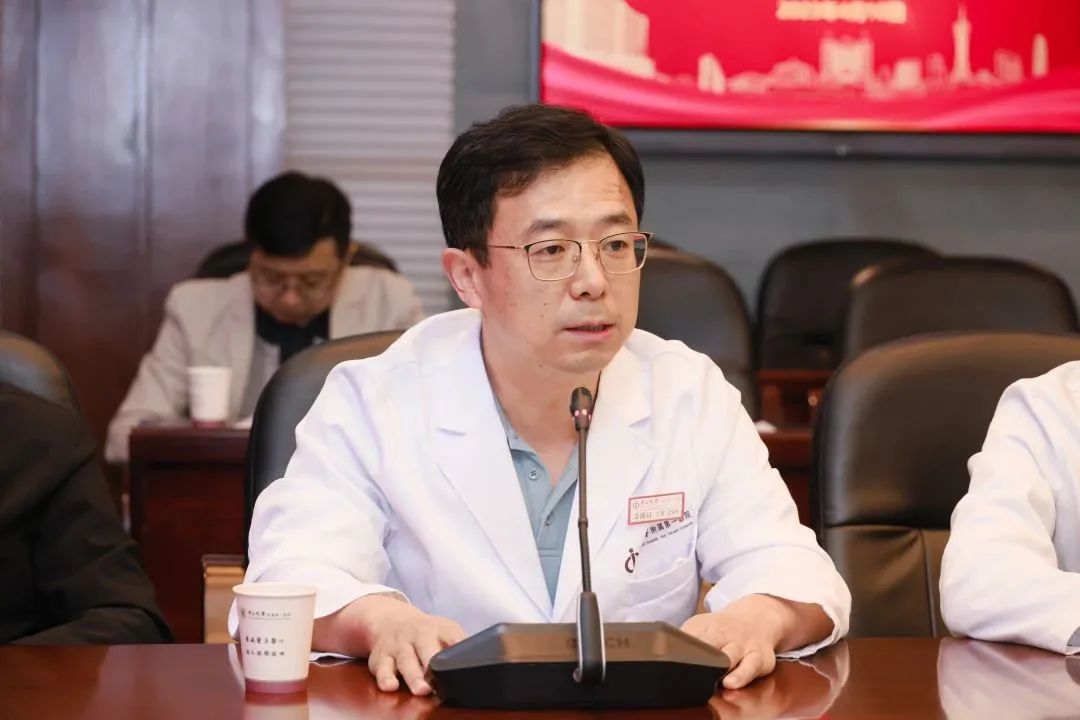 ▲帮扶惠东医疗队队长卫国红副主任医师发言.jpg