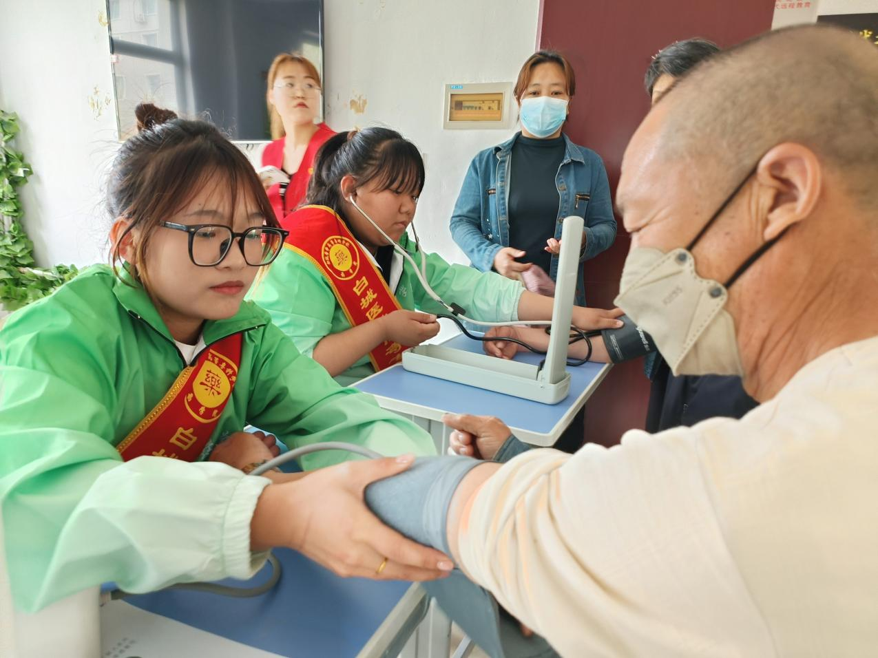 图片6.png 图片6.png