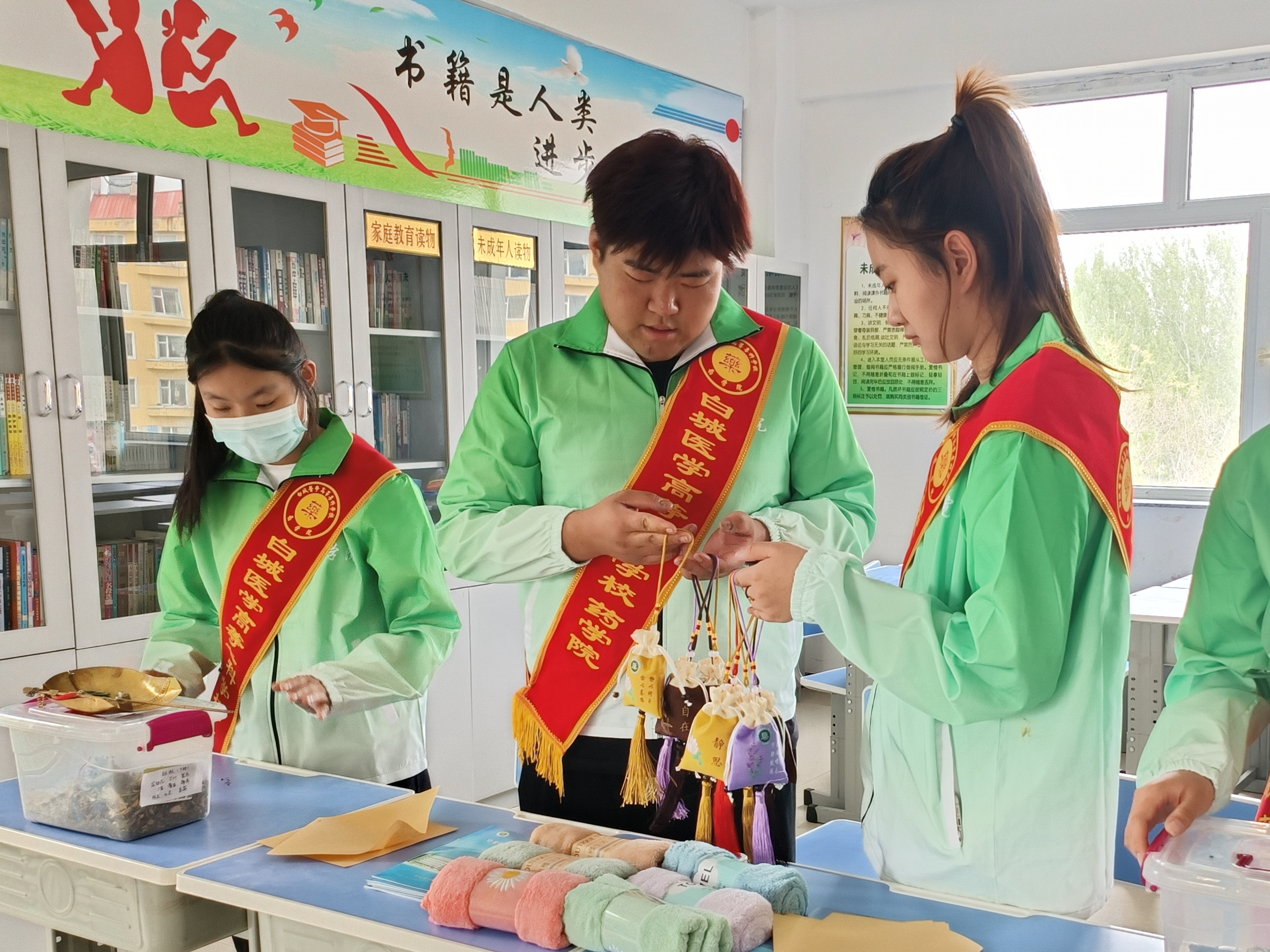 图片8.png 图片8.png