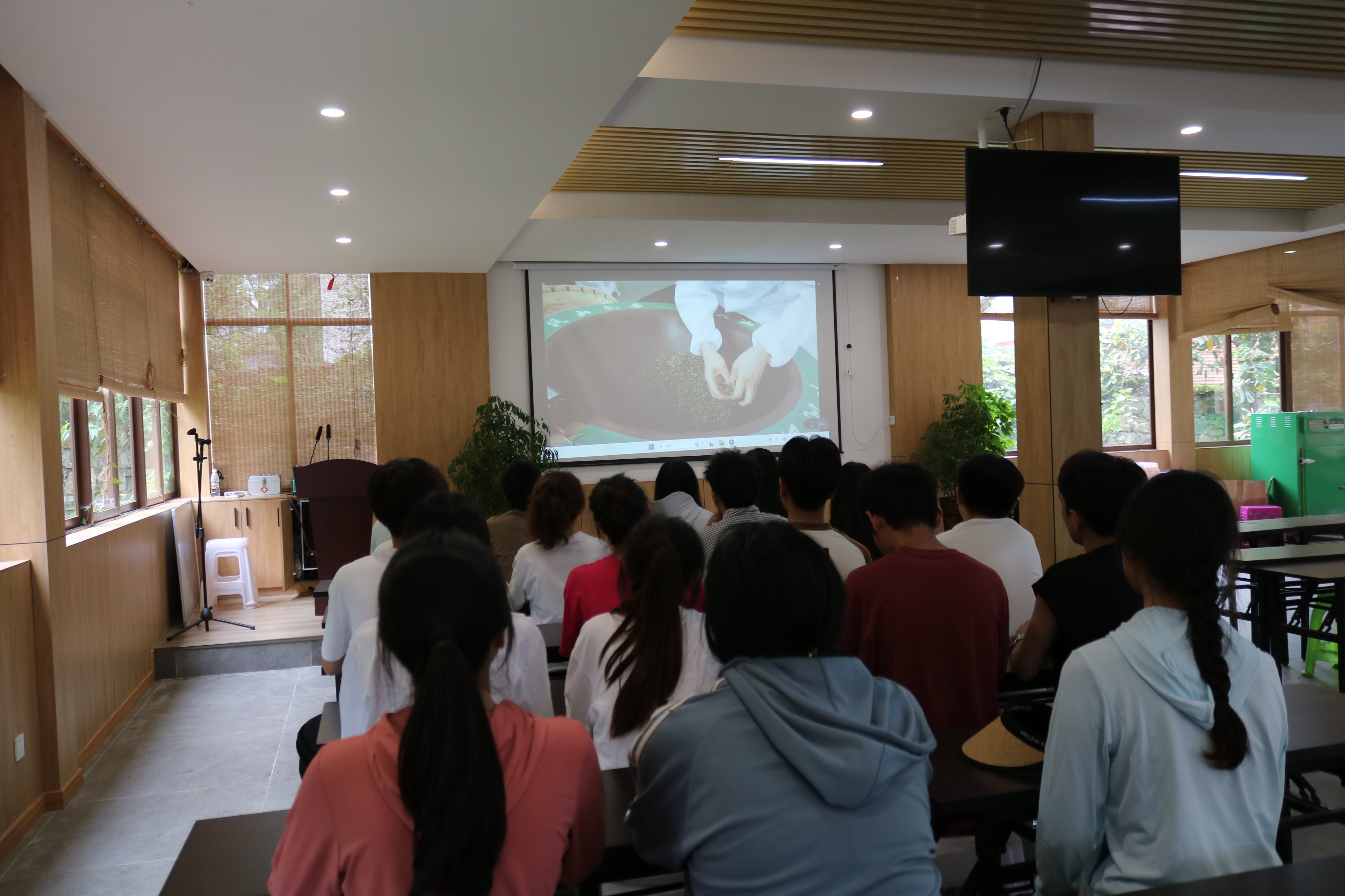 IMG_5441_proc.jpg IMG_5441_proc.jpg