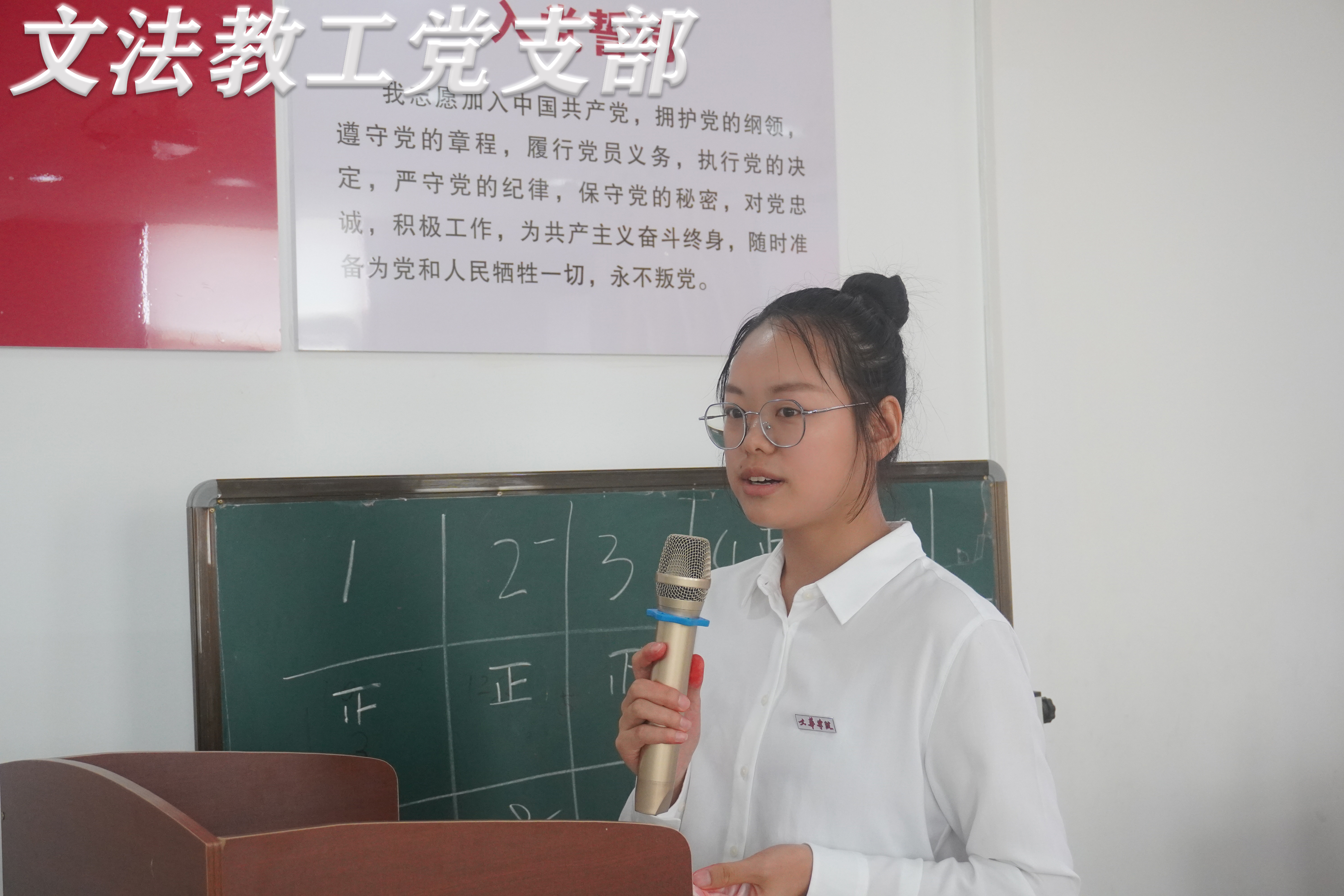 非遗剪纸进社区5.jpg 非遗剪纸进社区5.jpg