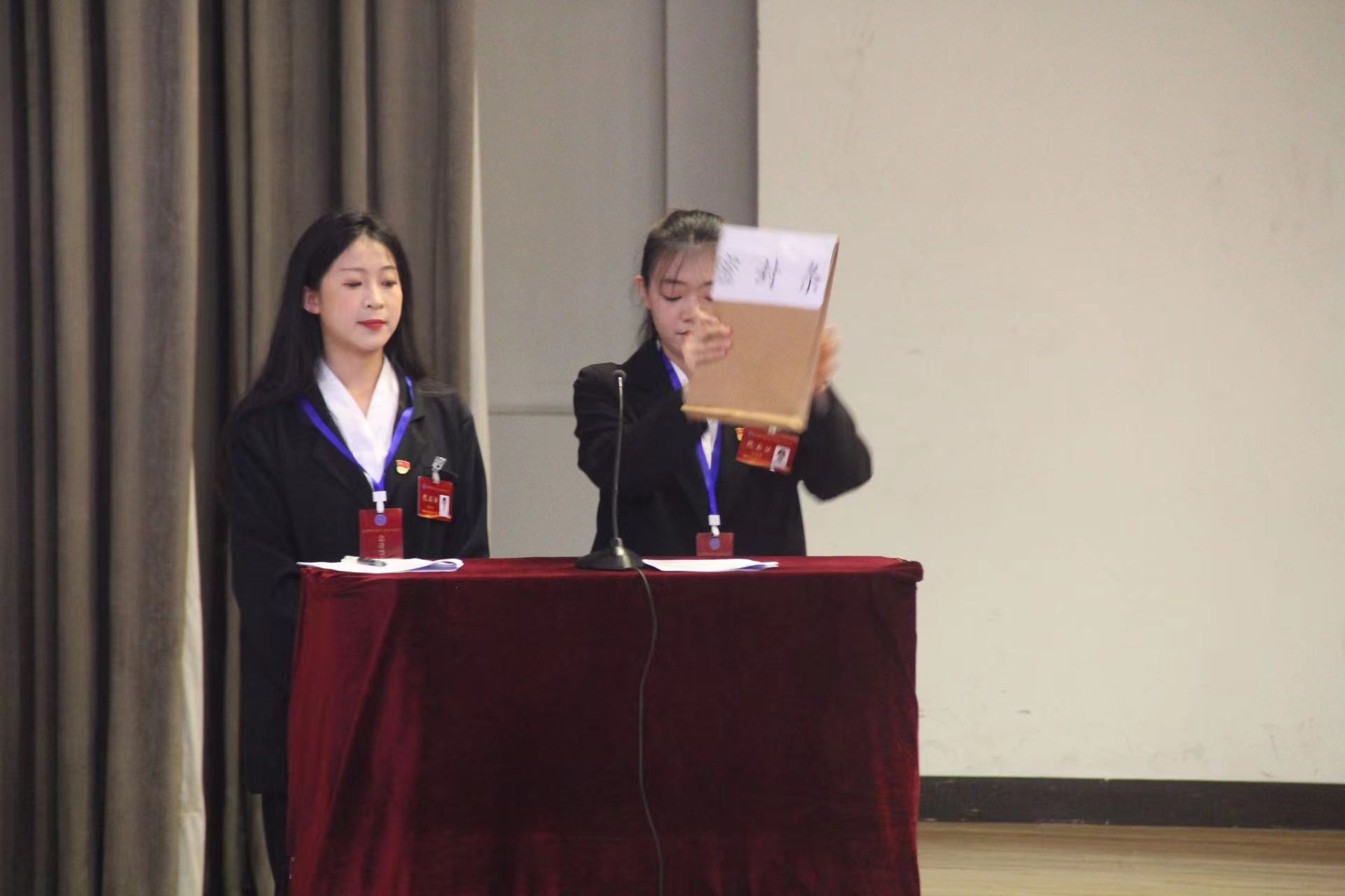 92389e9c2edff8707c18703d5f2fd87.jpg 92389e9c2edff8707c18703d5f2fd87.jpg