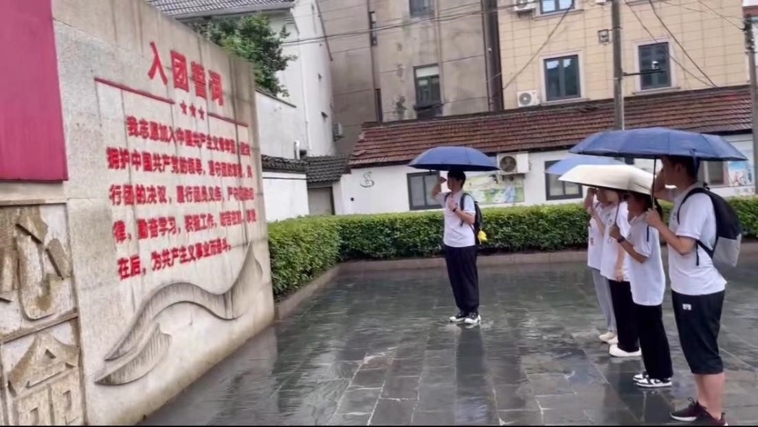 图片4.jpg 图片4.jpg