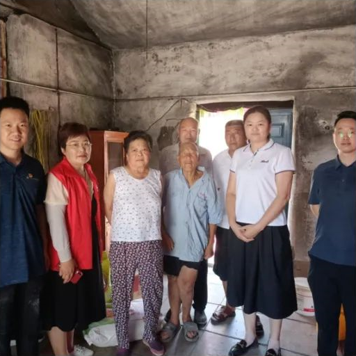 张大伟慰问.png 张大伟慰问.png