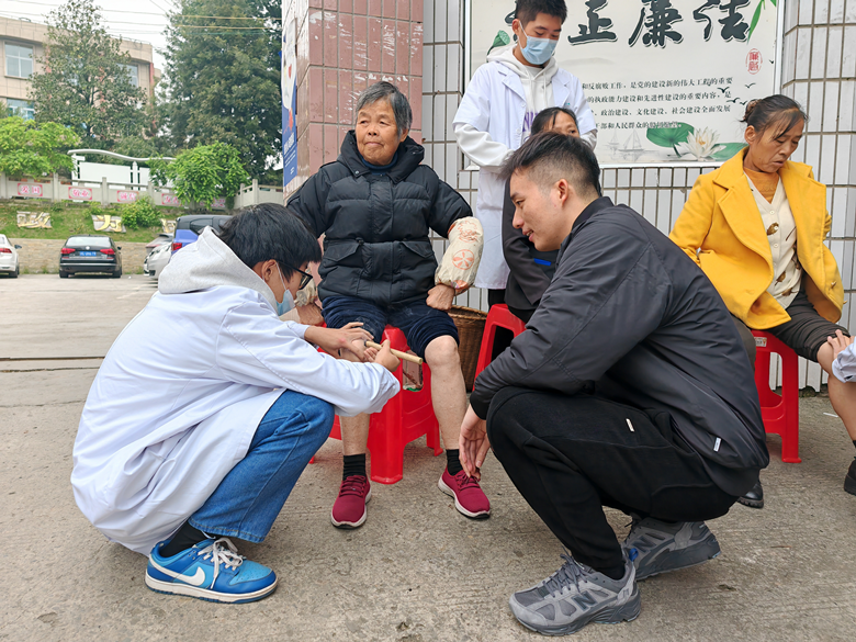 图片2_副本.png 图片2_副本.png