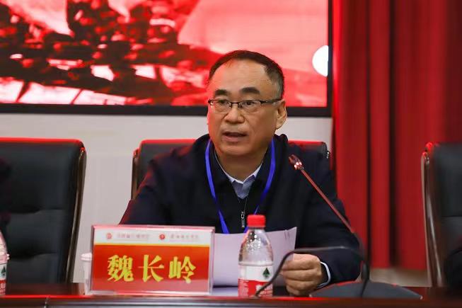 3中国伦理学会常务理事、郑州大学哲学学院常务副院长魏长岭致辞.jpg 3中国伦理学会常务理事、郑州大学哲学学院常务副院长魏长岭致辞.jpg