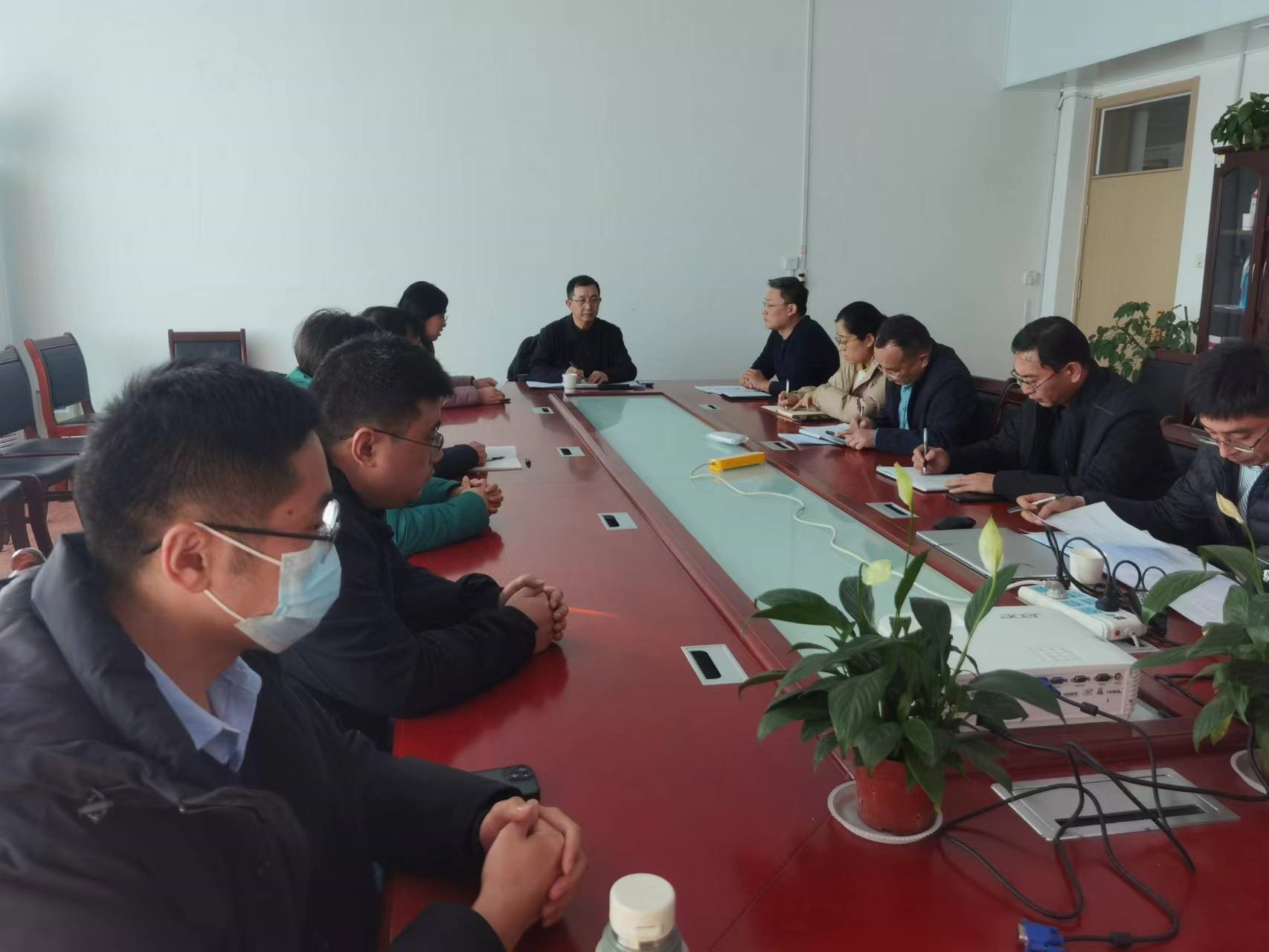 会议现场.jpg 会议现场.jpg