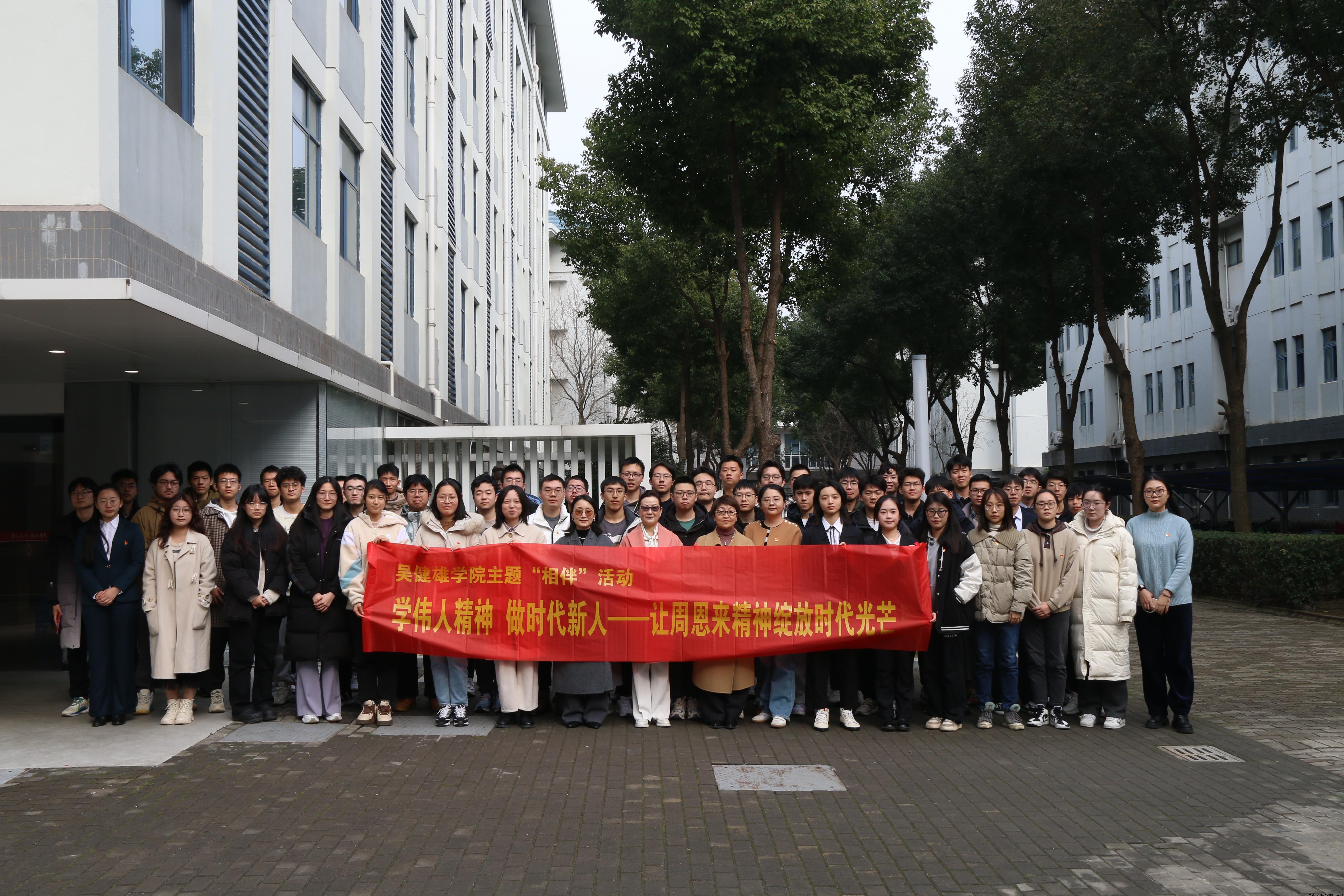 IMG_7996.JPG IMG_7996.JPG