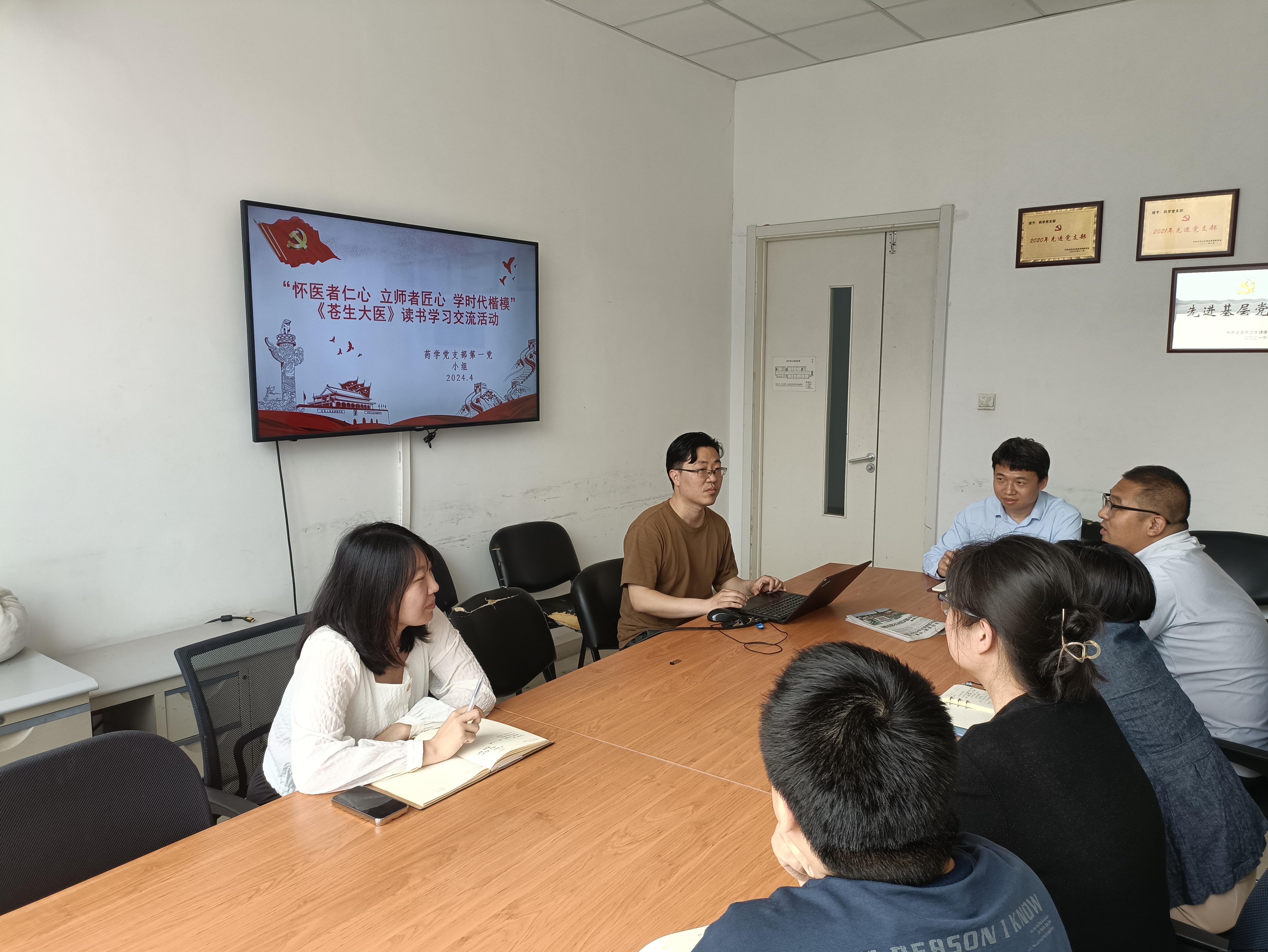 b61712ecef2363d5aeefa53fc2cb8d1.jpg
